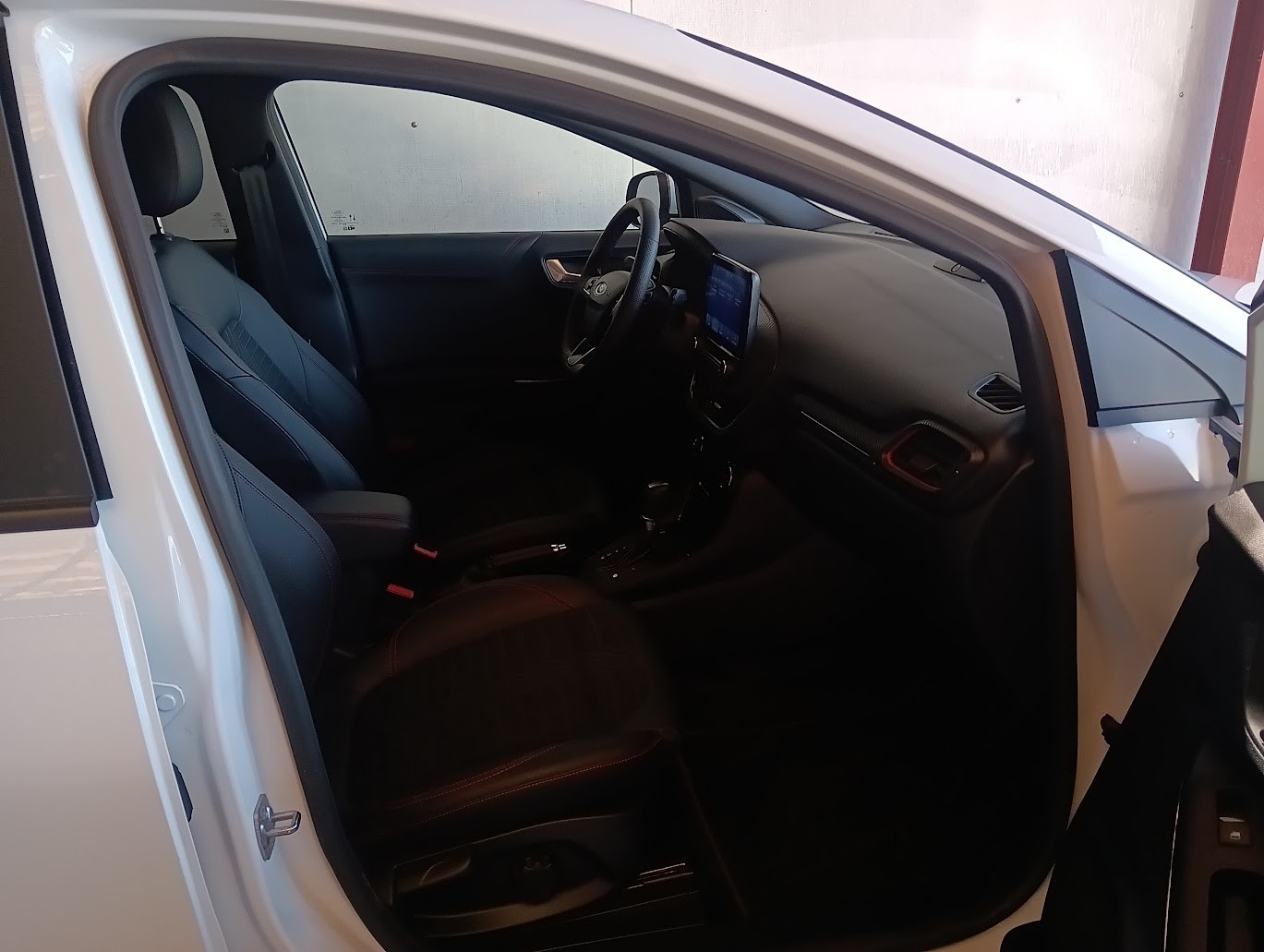 FORD Puma 1.0 MHEV ST-Line X Automat-image-9