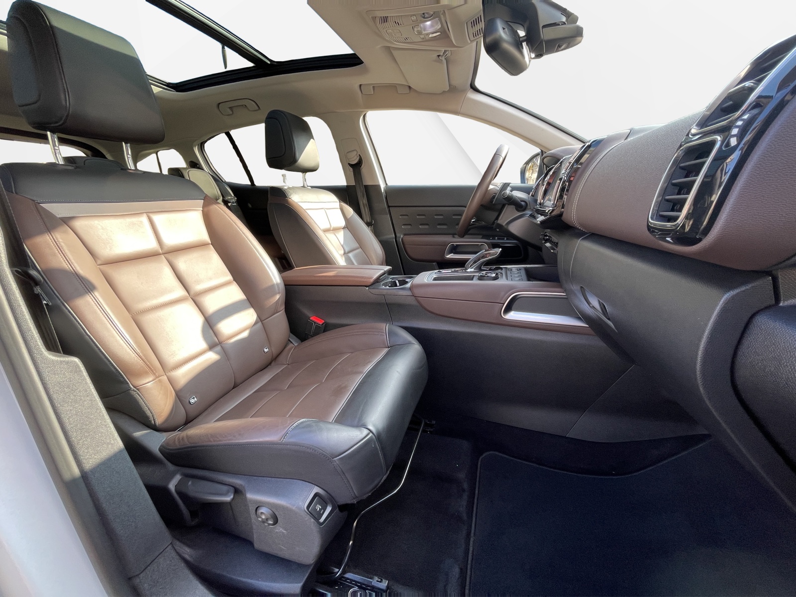 CITROEN C5 Aircross 1.6 PureTech Shine-image-16