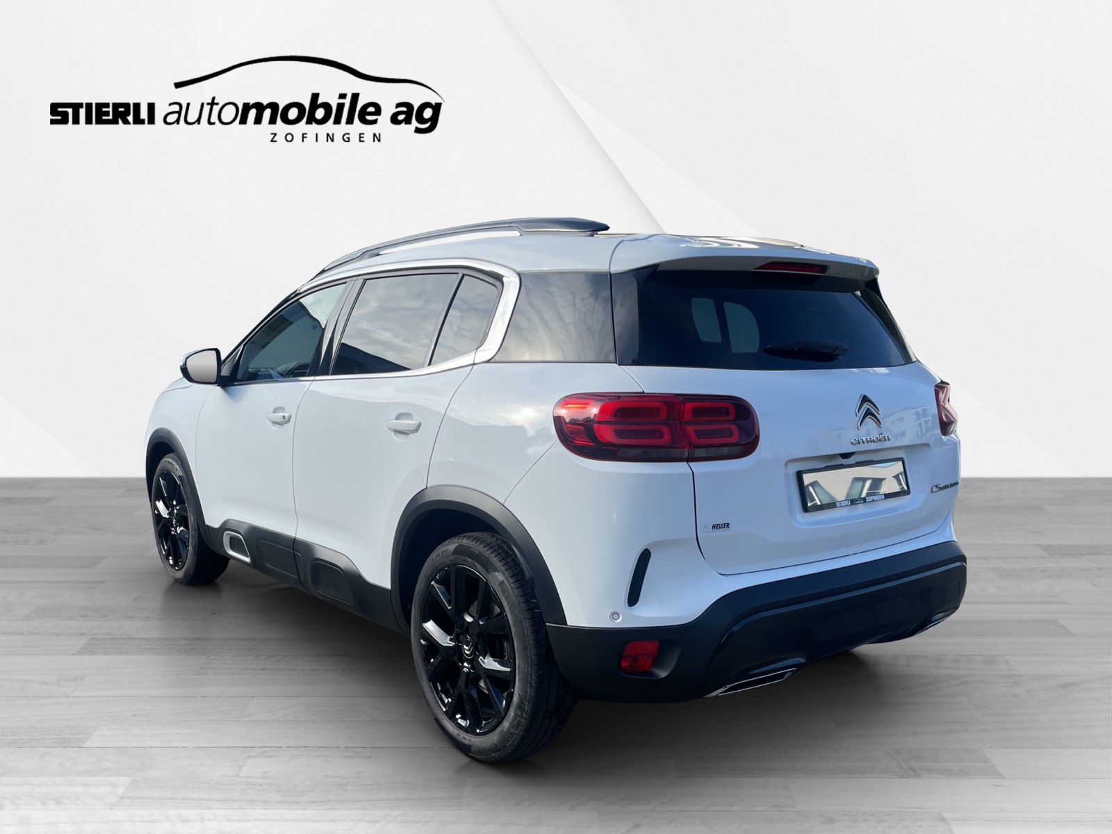 CITROEN C5 Aircross 1.6 PureTech Shine-image-6
