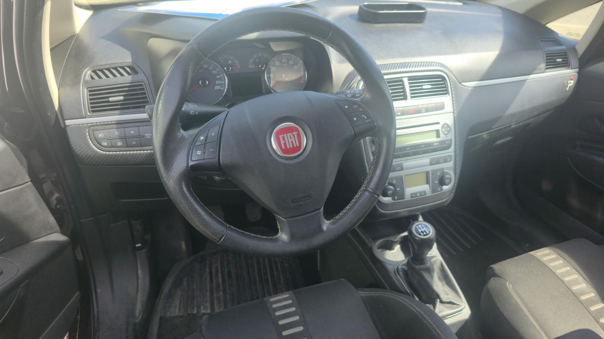 FIAT 1.4-image-1