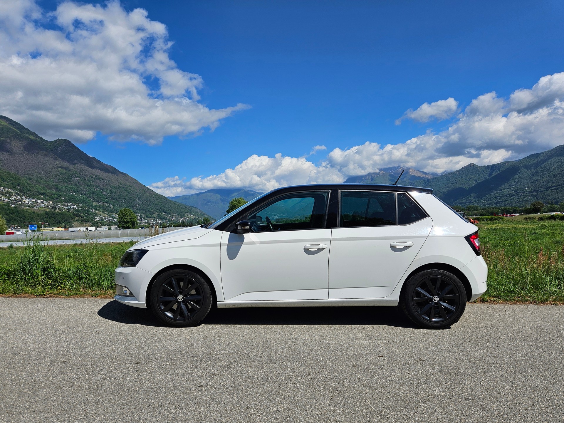 SKODA Fabia 1.2 TSI Style-image-7
