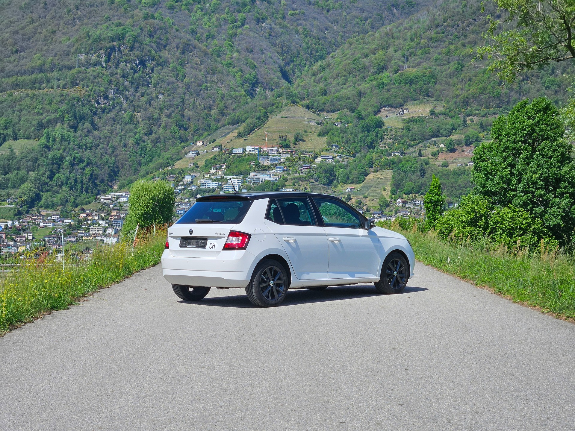 SKODA Fabia 1.2 TSI Style-image-4