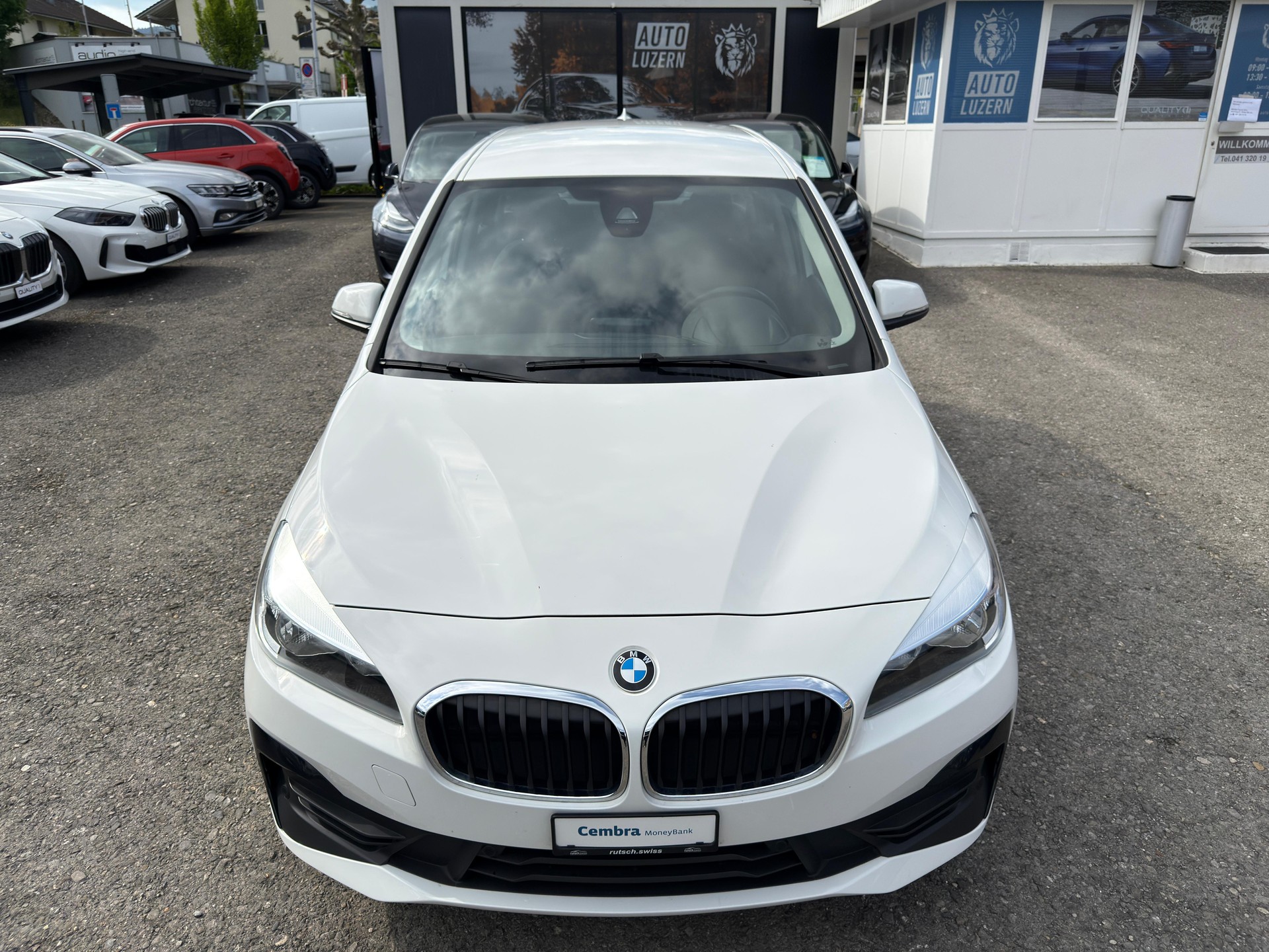 BMW 216d Gran Tourer DKG-image-10