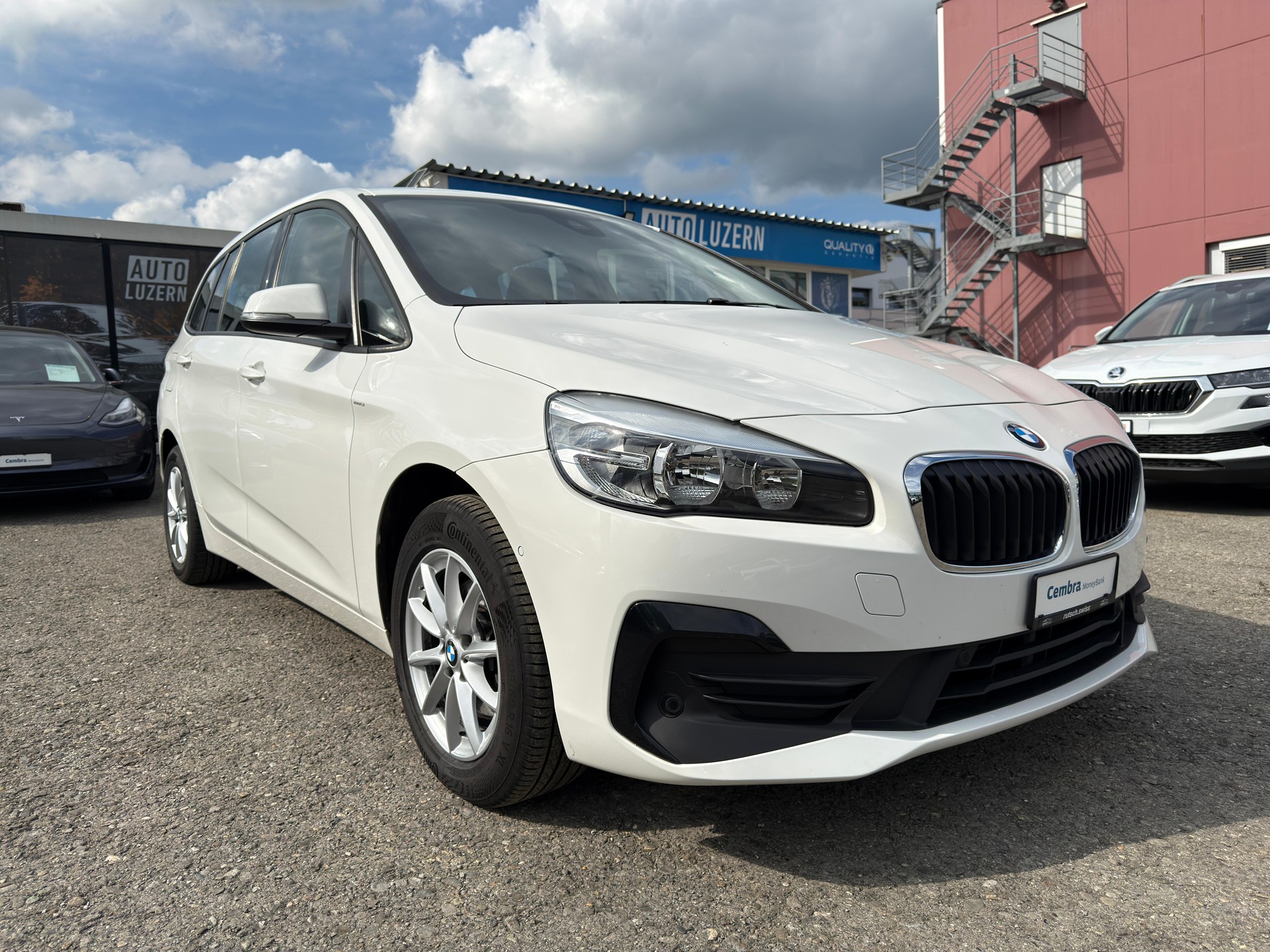 BMW 216d Gran Tourer DKG-image-4