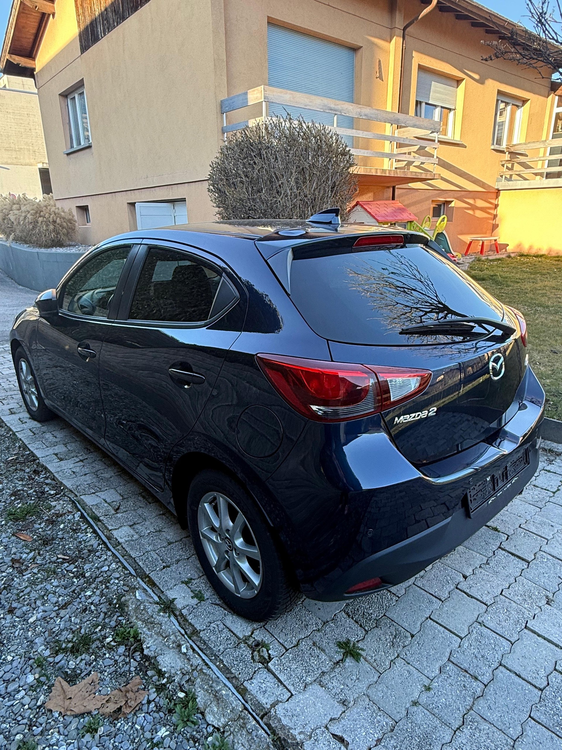 MAZDA 1.5 115 Revolution-image-1