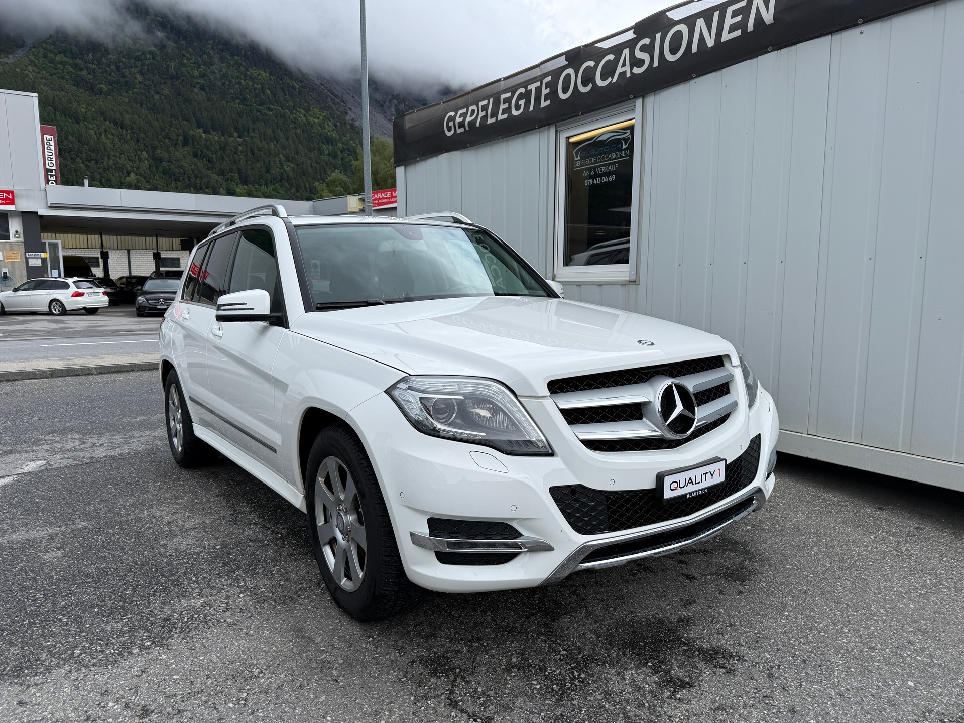 MERCEDES-BENZ GLK 220 BlueTEC Swiss Star Ed. 4Matic 7G-Tronic * TOPZUSTAND* SERVICEGEPFLEGT*
