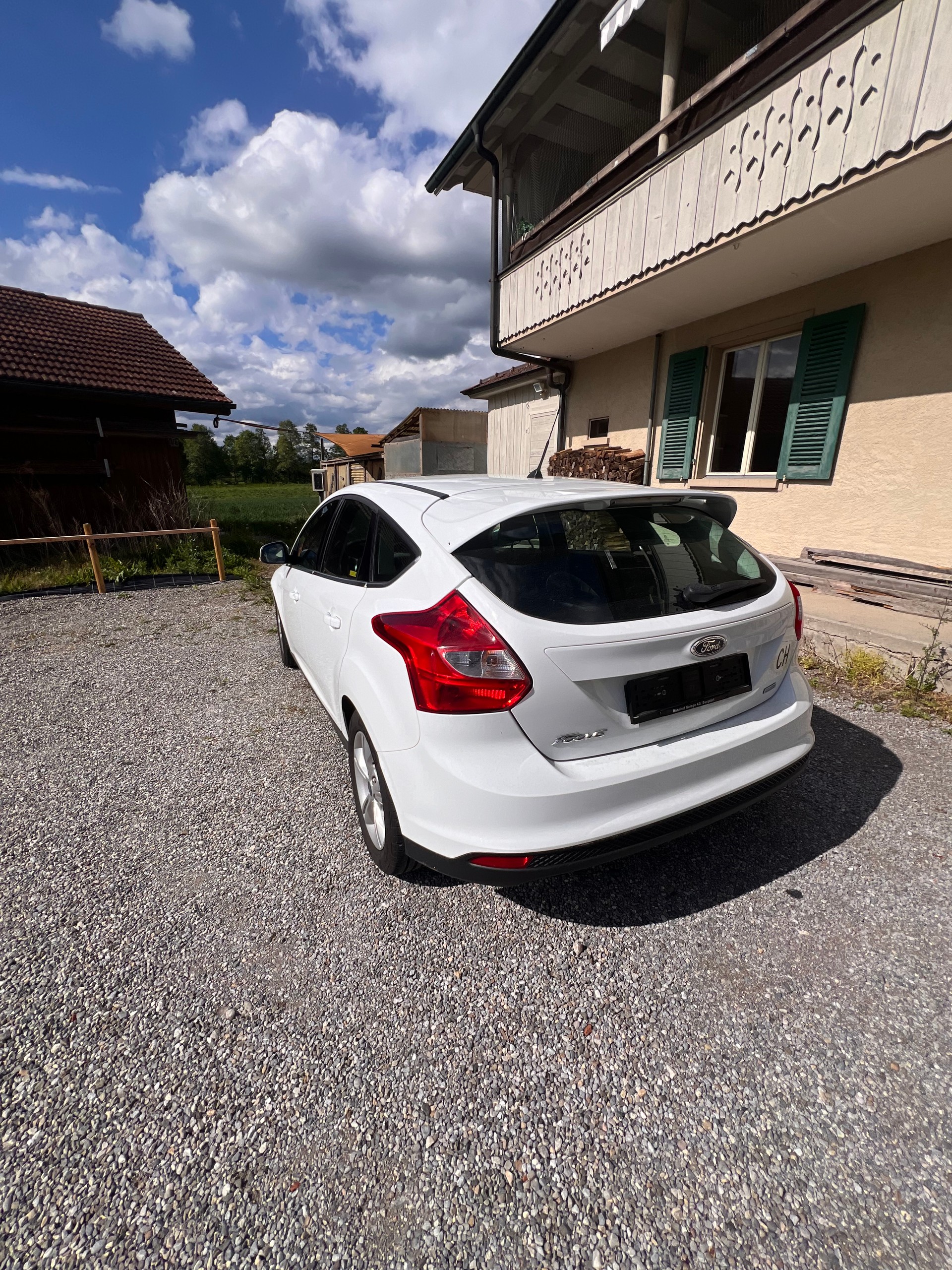 FORD Focus 1.0 SCTi Winner-showroom-element-3