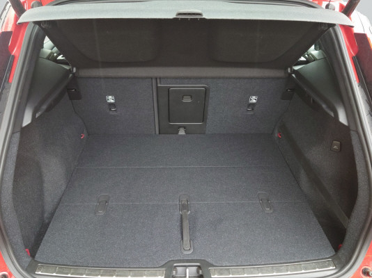 VOLVO XC40 T4 AWD R-Design-image-7