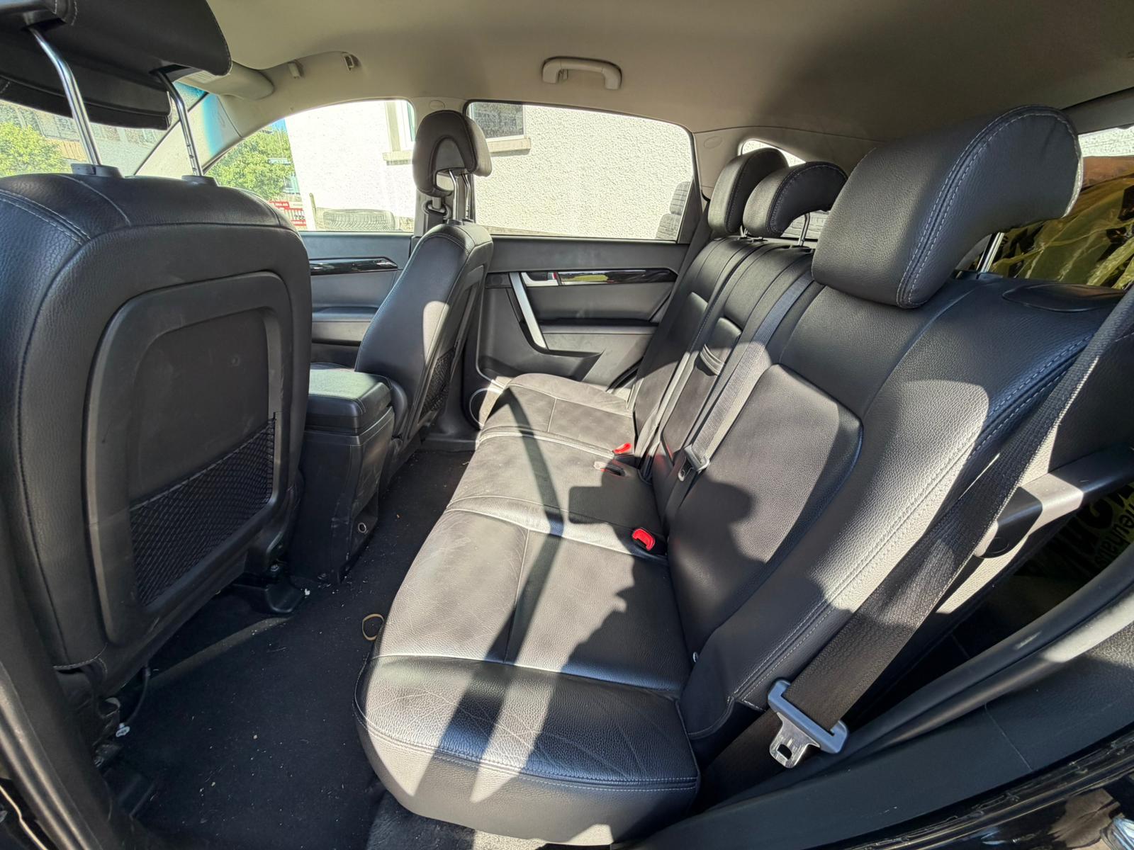CHEVROLET Captiva 2.2 VCDi LT 4WD Automatic-image-11