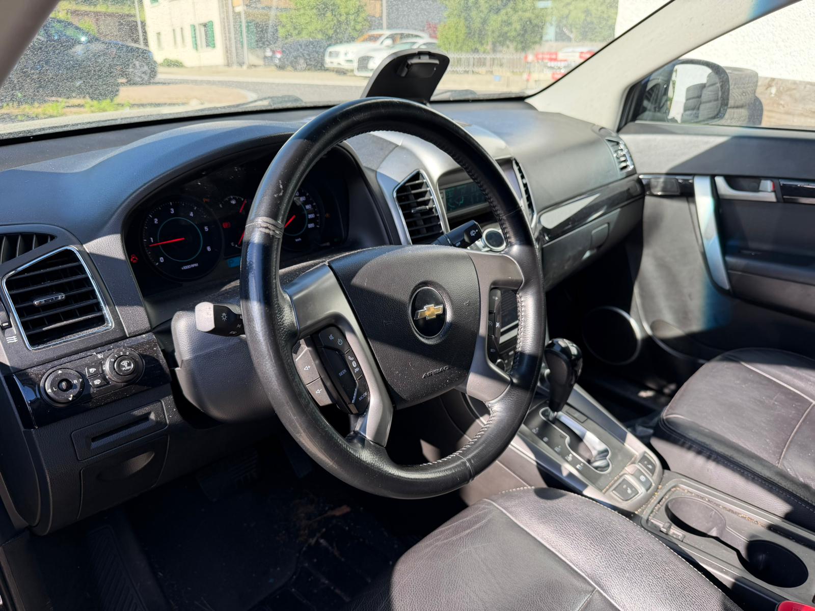 CHEVROLET Captiva 2.2 VCDi LT 4WD Automatic-image-9