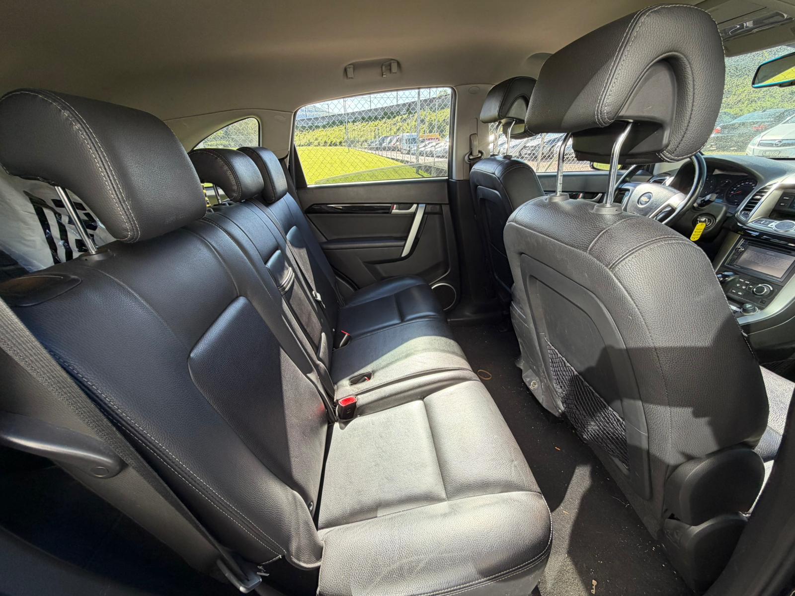 CHEVROLET Captiva 2.2 VCDi LT 4WD Automatic-image-13