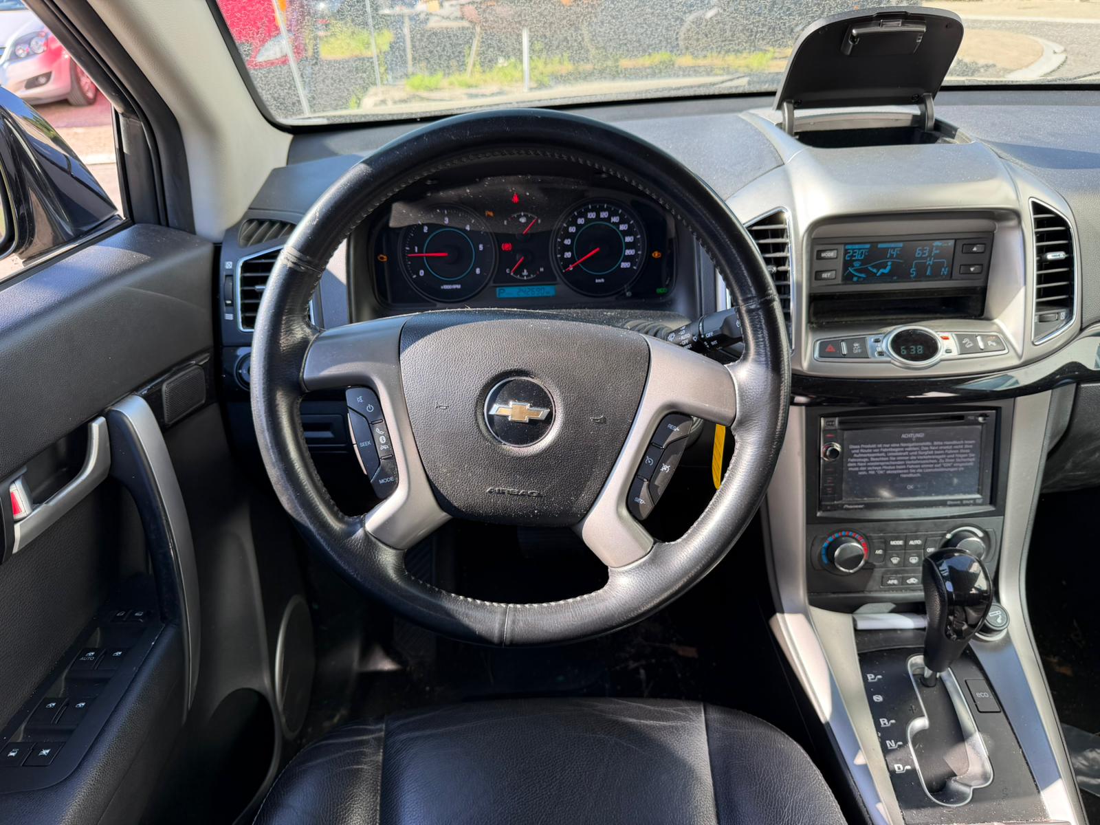 CHEVROLET Captiva 2.2 VCDi LT 4WD Automatic-image-17