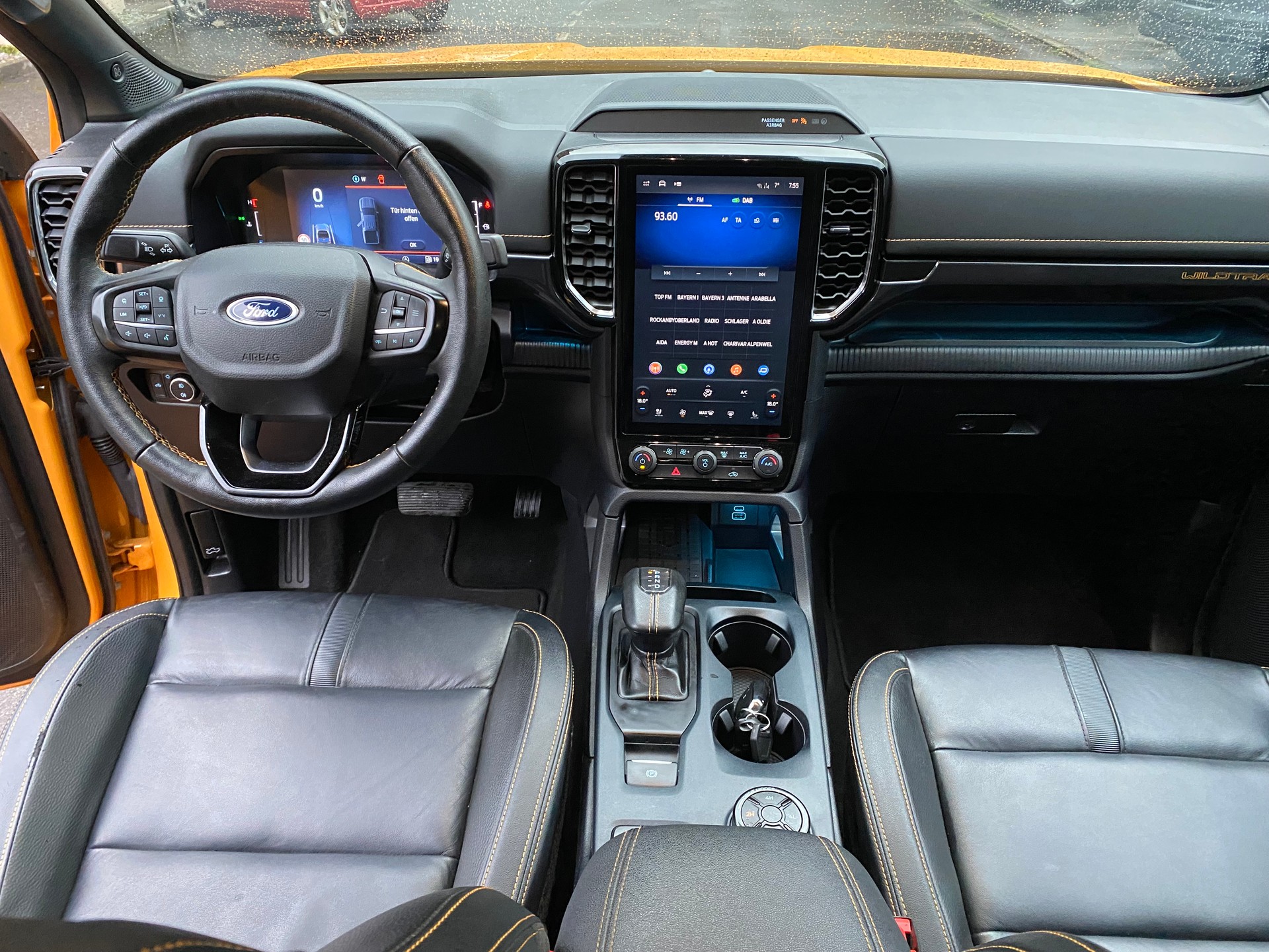 FORD Ranger Wildtrak 3.0 Eco Blue e-4WD Automat-image-3