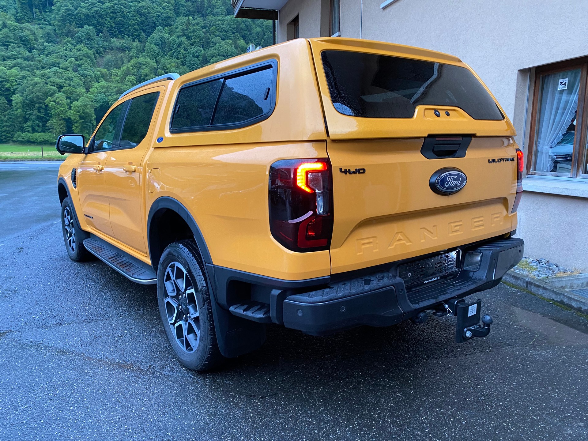 FORD Ranger Wildtrak 3.0 Eco Blue e-4WD Automat-image-13