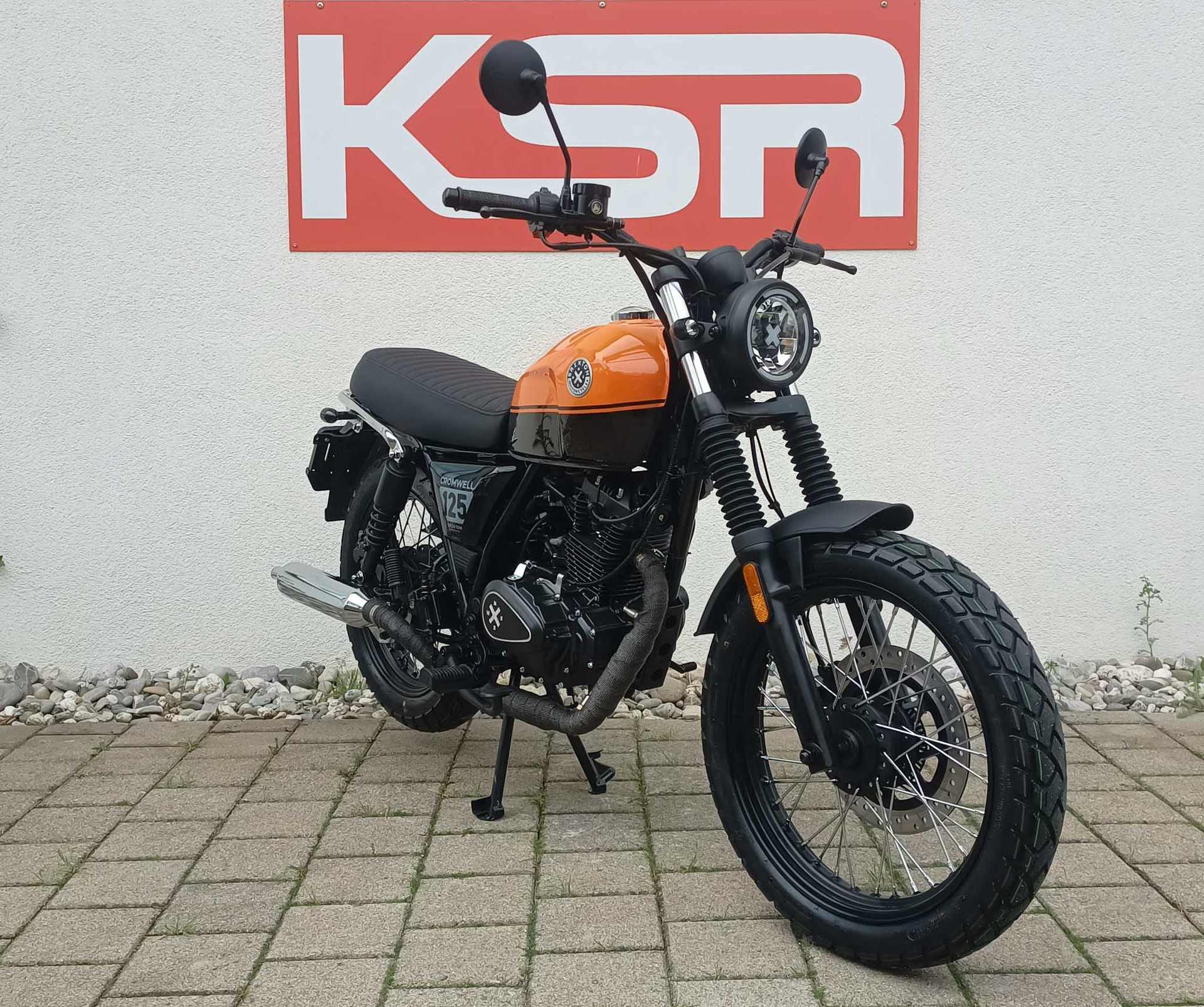 BRIXTON Cromwell 125 ABS-image-2