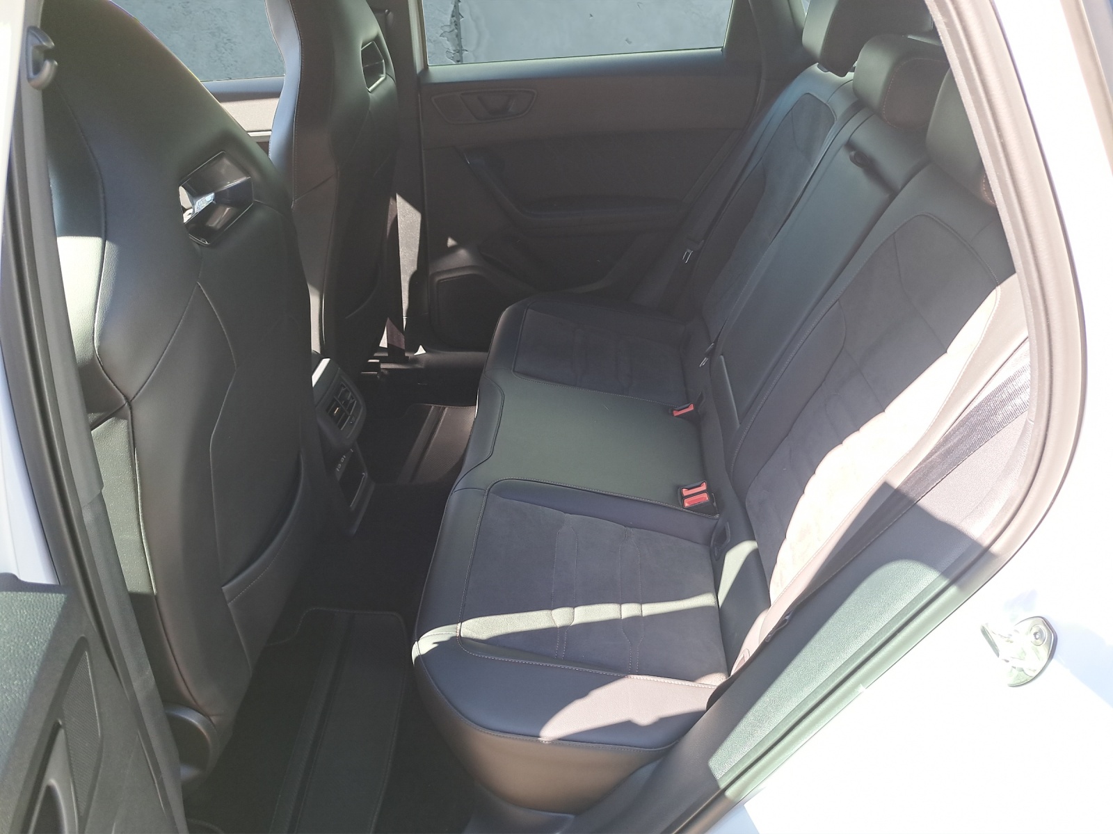 CUPRA Ateca 2.0TSI 4Drive DSG-image-15