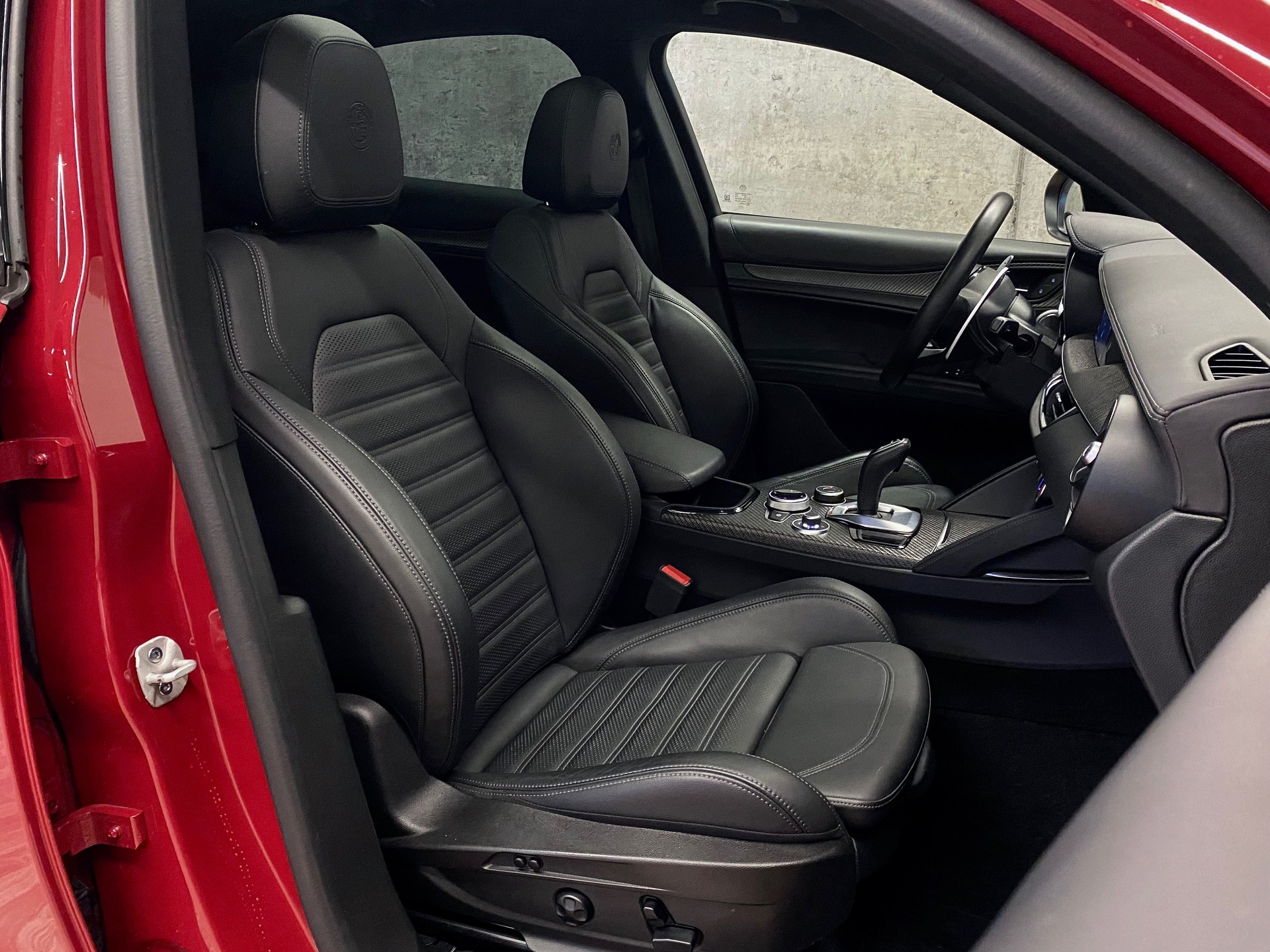 ALFA ROMEO Stelvio 2.9 V6*Quadrifoglio*Q4*Swiss*Sky*-image-4