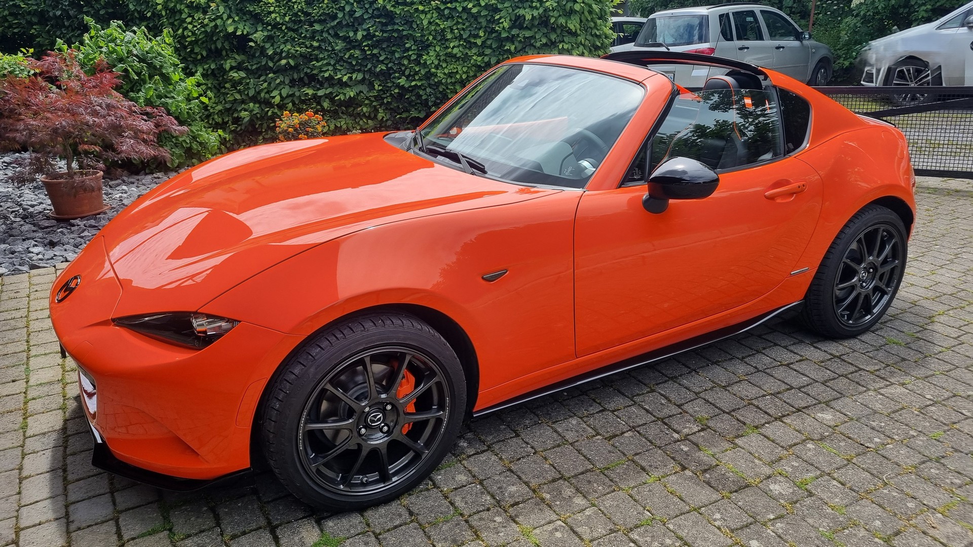 MAZDA 2.0 30th Anniversary RF-image-4