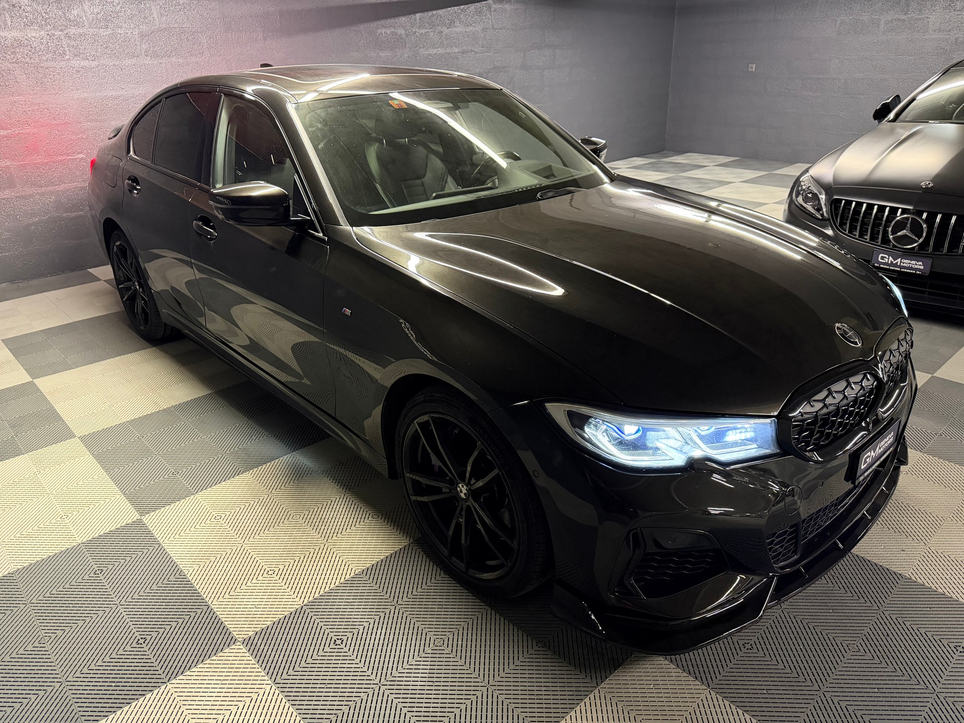 BMW M340i xDrive Steptronic-image-2
