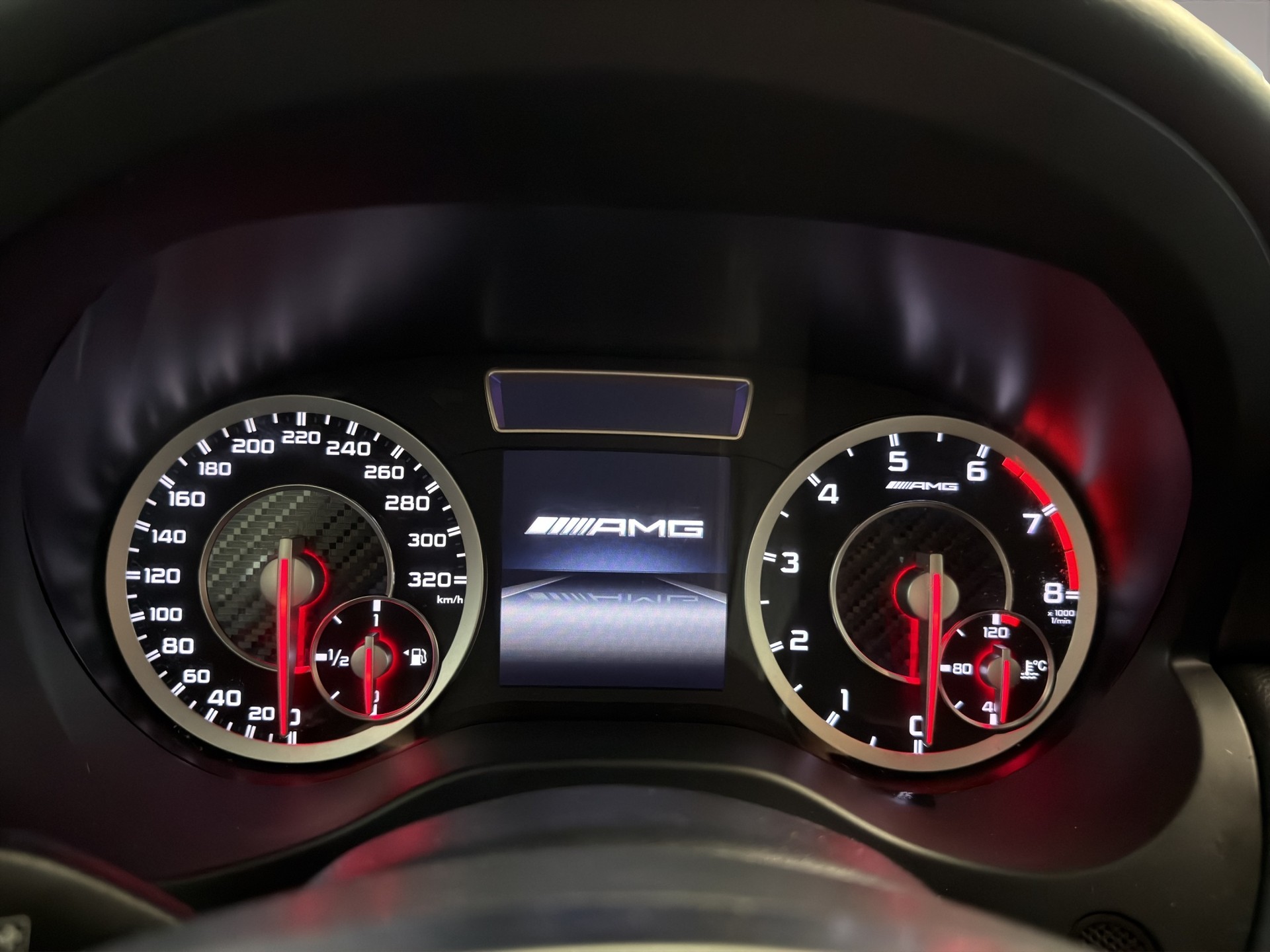 MERCEDES-BENZ A 45 AMG 4Matic Speedshift 7G-DCT-image-10