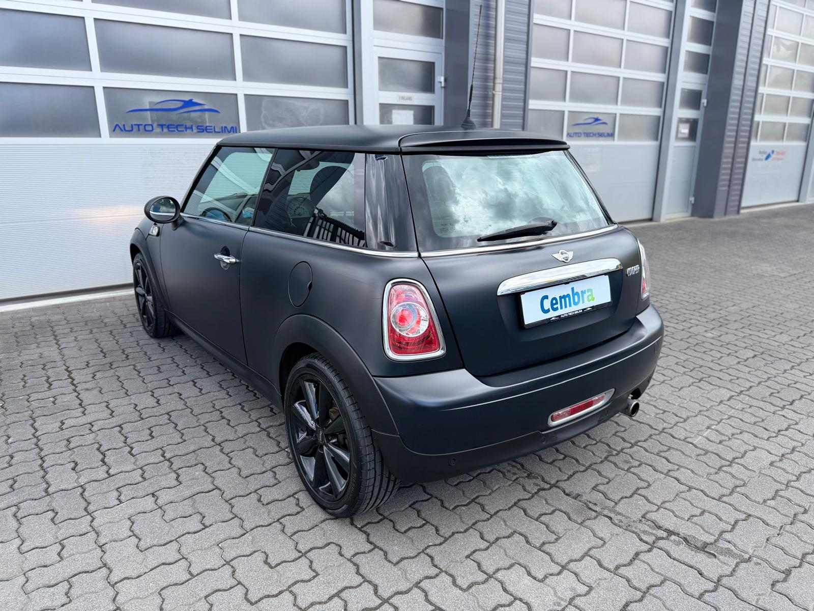 MINI Cooper John Cooper Works-image-6