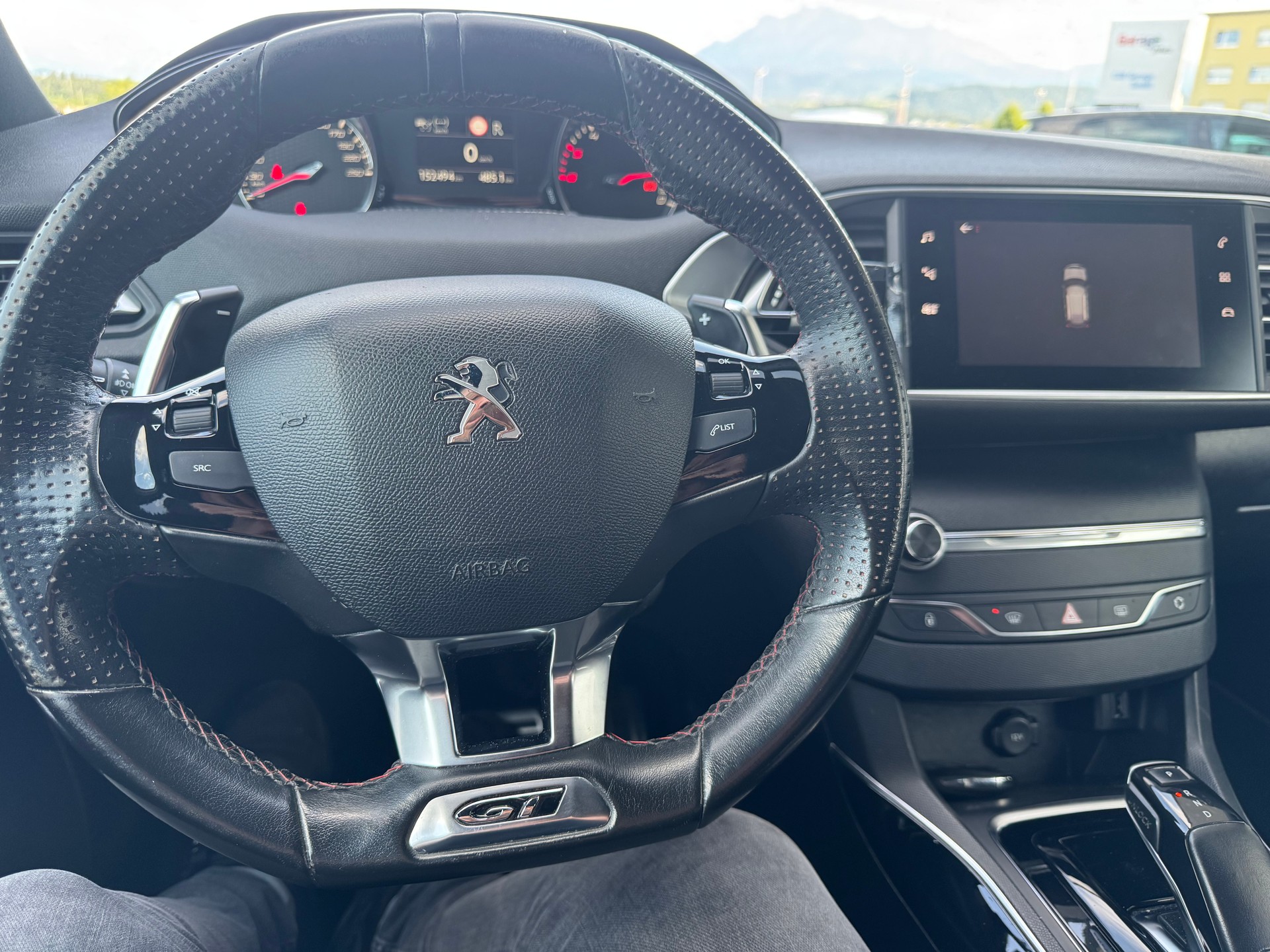 PEUGEOT 308 SW 2.0 BlueHDI GT EAT8-image-9
