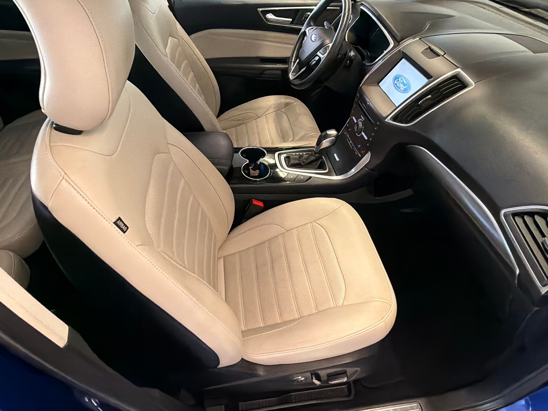 FORD Galaxy 2.0 TDCi Titanium AWD PowerShift-image-11