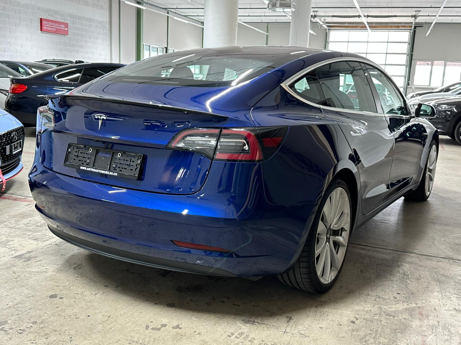 TESLA Model 3 Long Range Dual Motor AWD-image-3