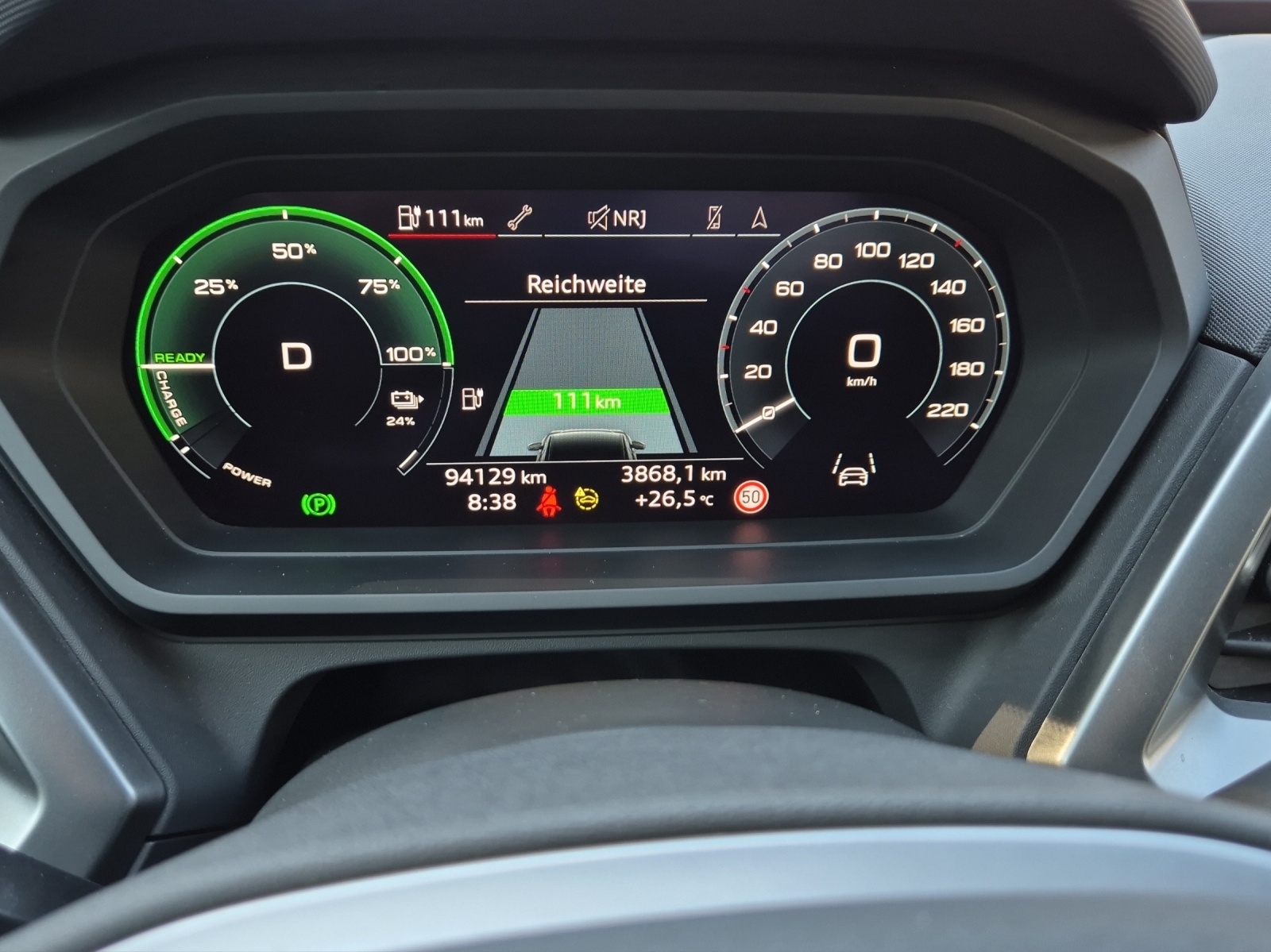 AUDI Q4 e-tron 40-image-22