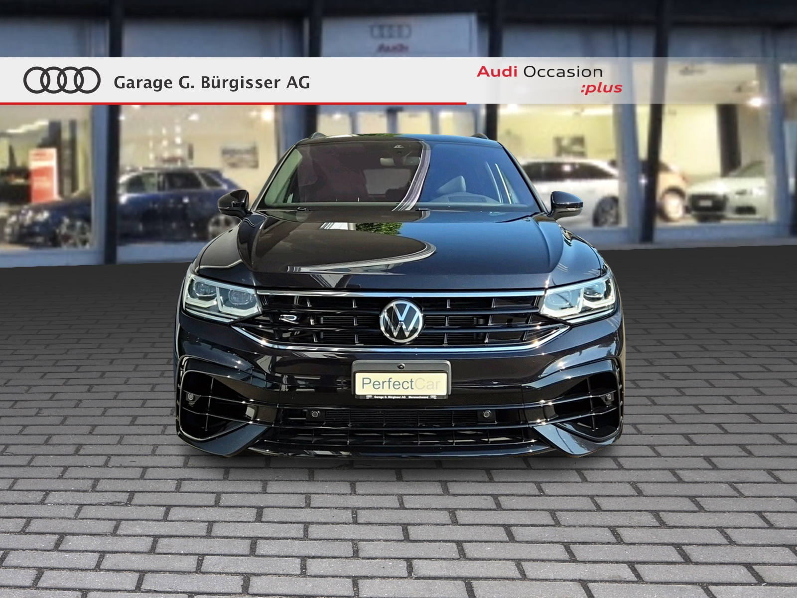 VW Tiguan 2.0TSI R 4Motion DSG Deepblack Perleffekt-showroom-element-1