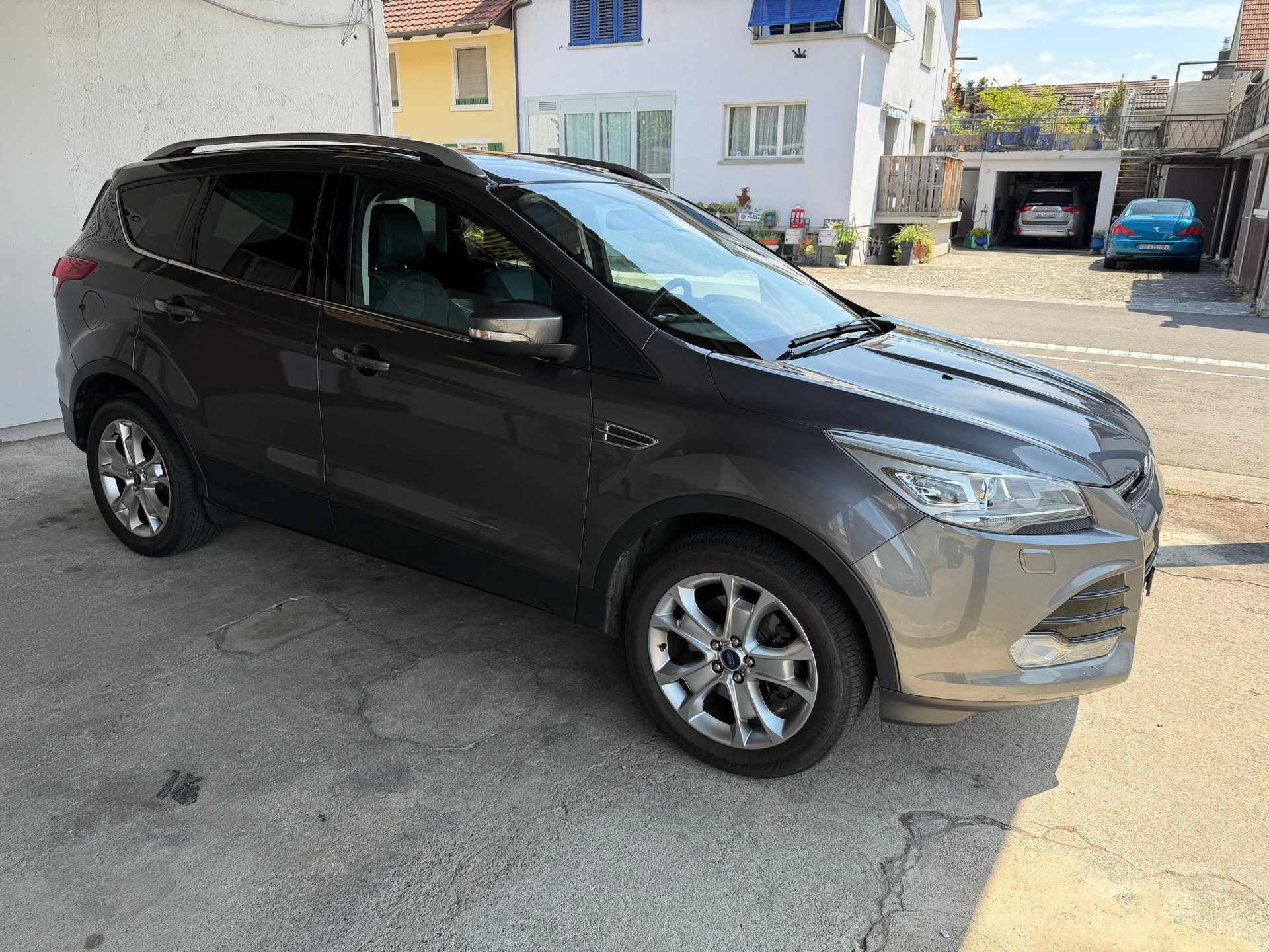 FORD Kuga 2.0 TDCi Titanium 4WD PowerShift-showroom-element-2