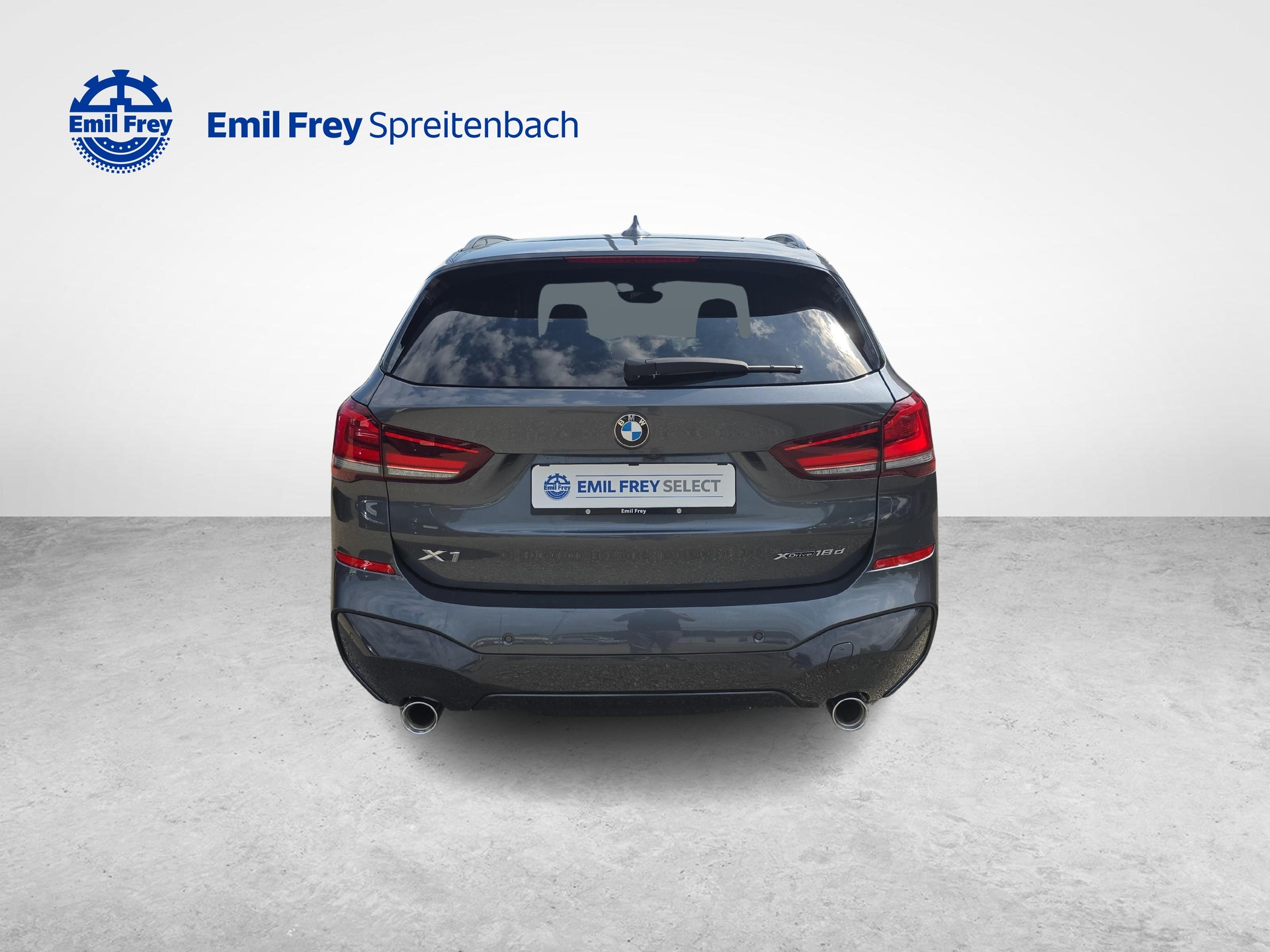 BMW X1 18d xDrive / ab 3,99% Leasing bei Abschluss einer Protect Autoversicherung-showroom-element-3