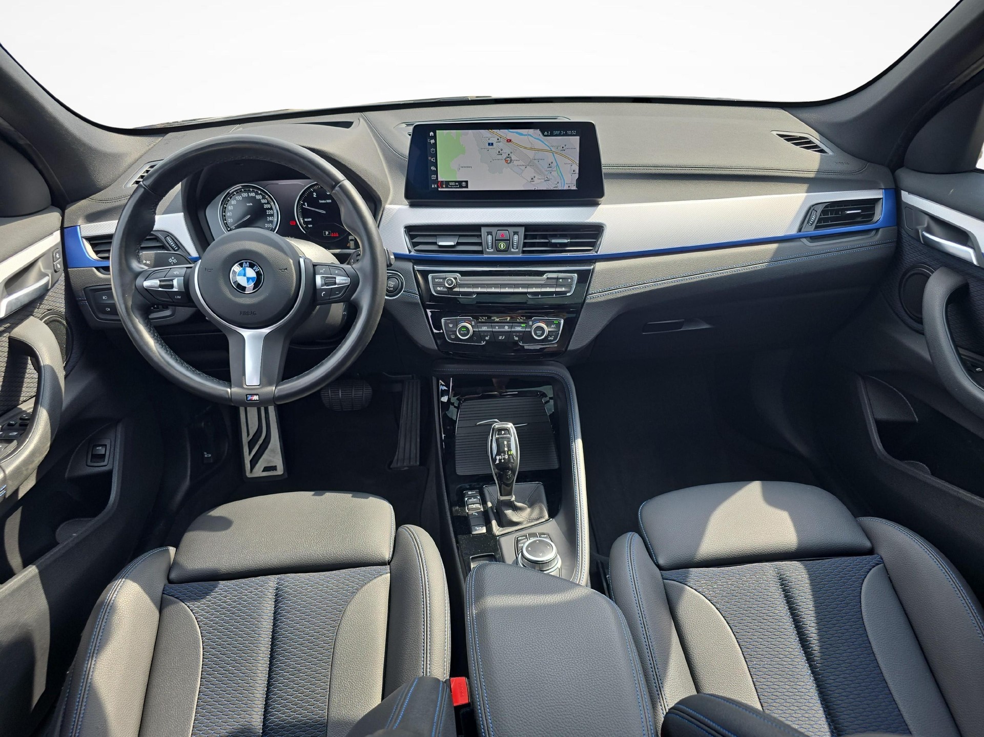 BMW X1 18d xDrive / ab 3,99% Leasing bei Abschluss einer Protect Autoversicherung-image-8