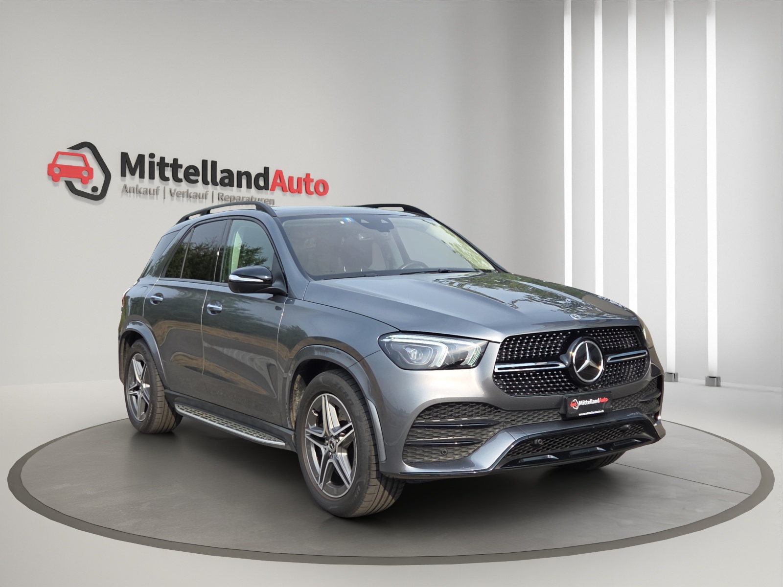 MERCEDES-BENZ GLE 450 4Matic AMG Line 9G-Tronic-showroom-element-2