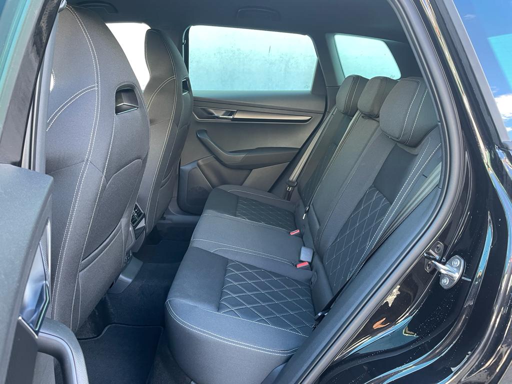 SKODA Karoq 2.0 TDI SportLine 4x4 DSG-image-8