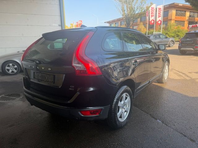 VOLVO XC60 D5 AWD-showroom-element-2