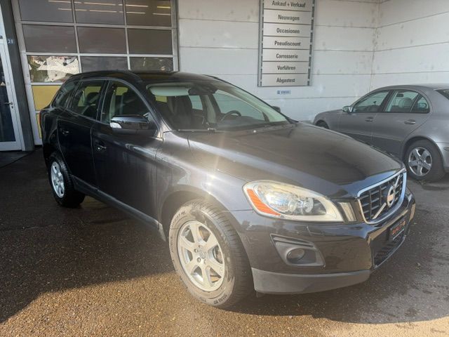 VOLVO XC60 D5 AWD-showroom-element-1