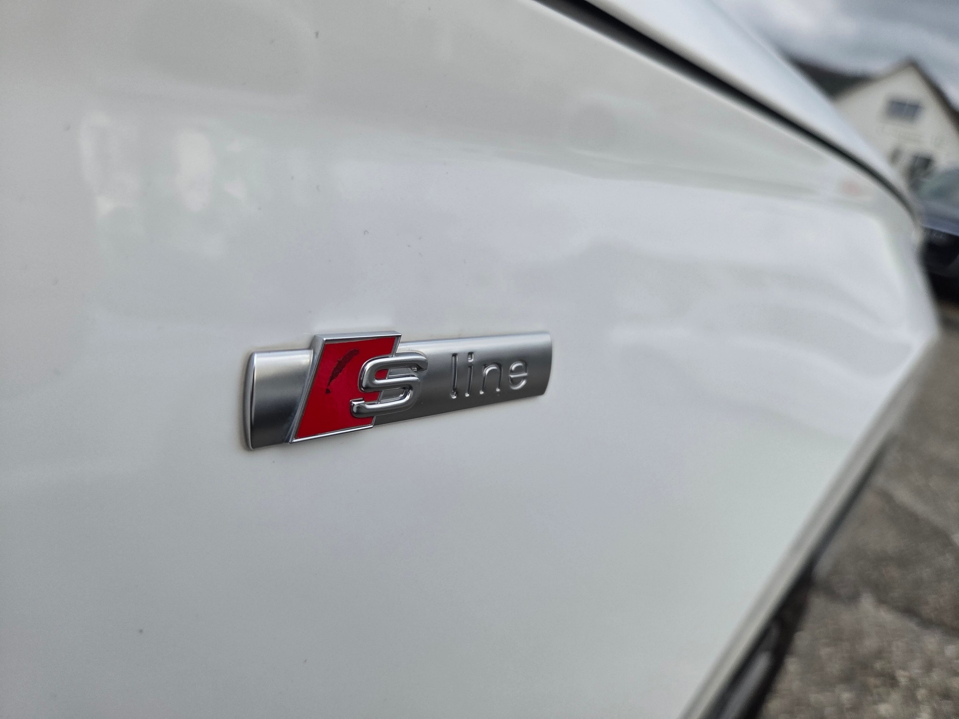 AUDI Q5 40 TDI S-line quattro S-tronic-image-10