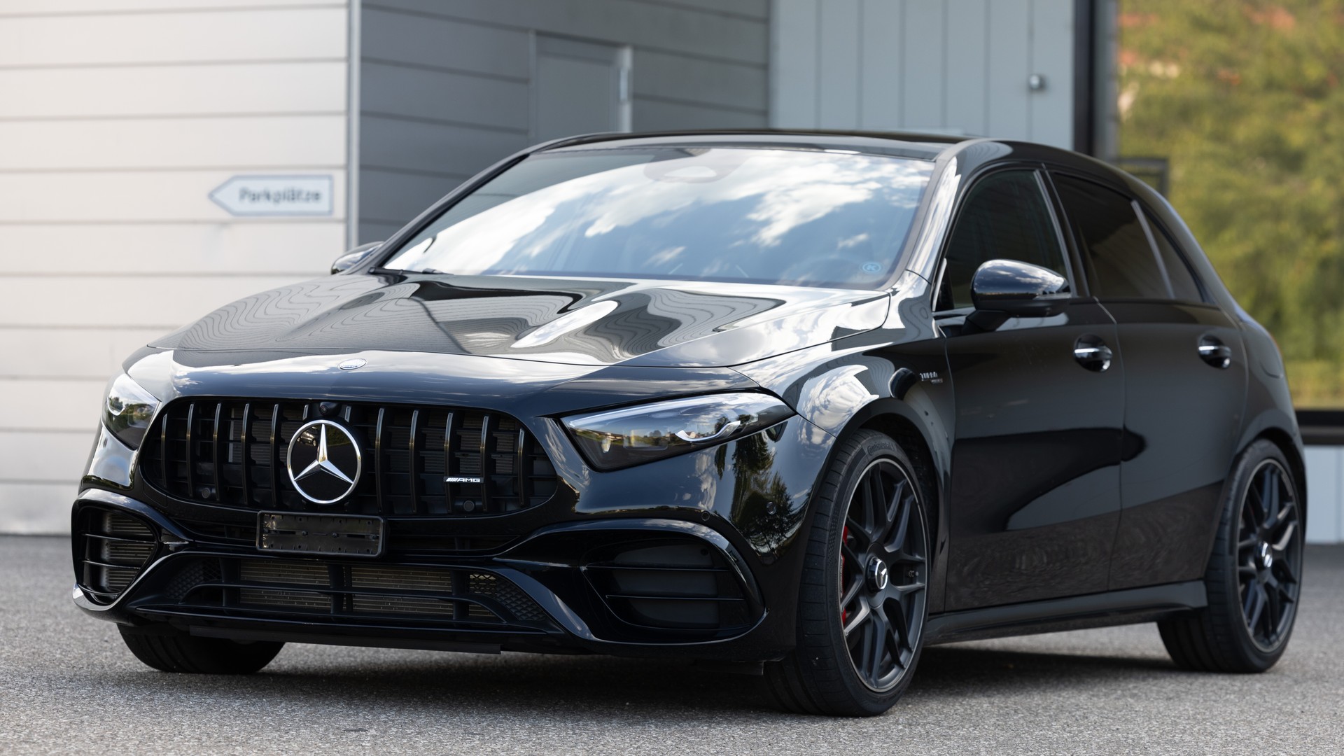 MERCEDES-BENZ A 45 AMG