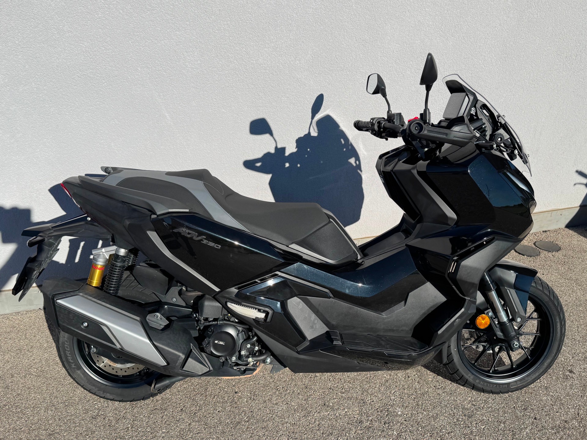 HONDA ADV 350-image-0
