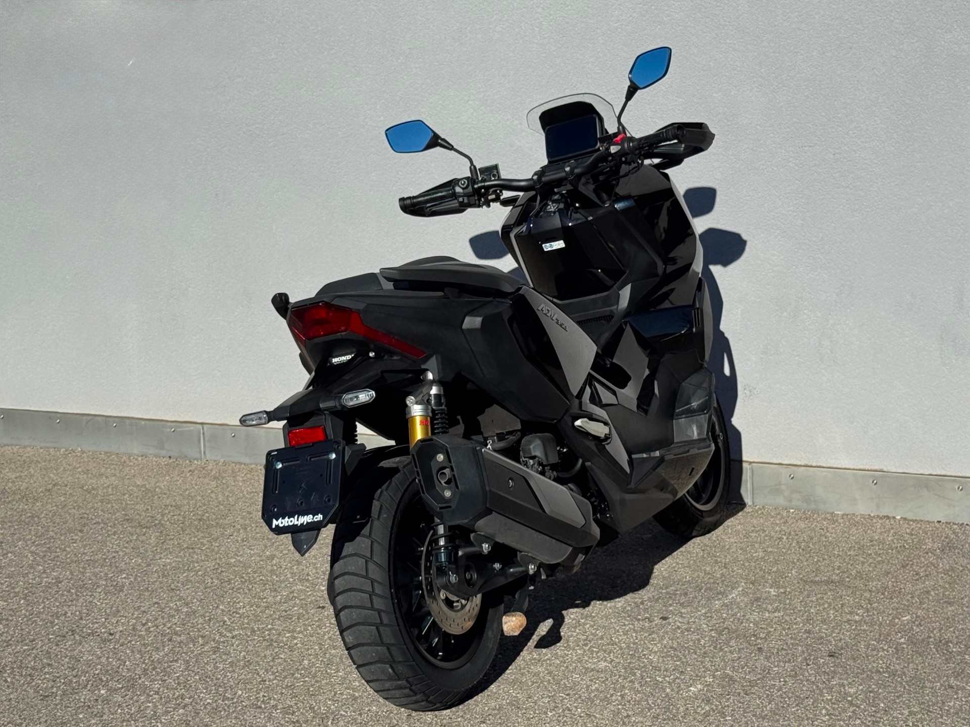 HONDA ADV 350-image-9