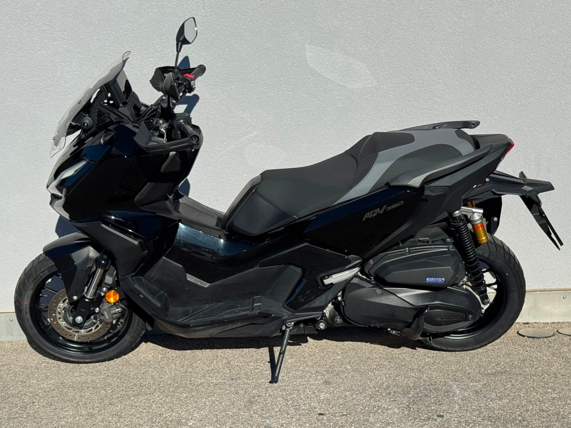 HONDA ADV 350-image-7