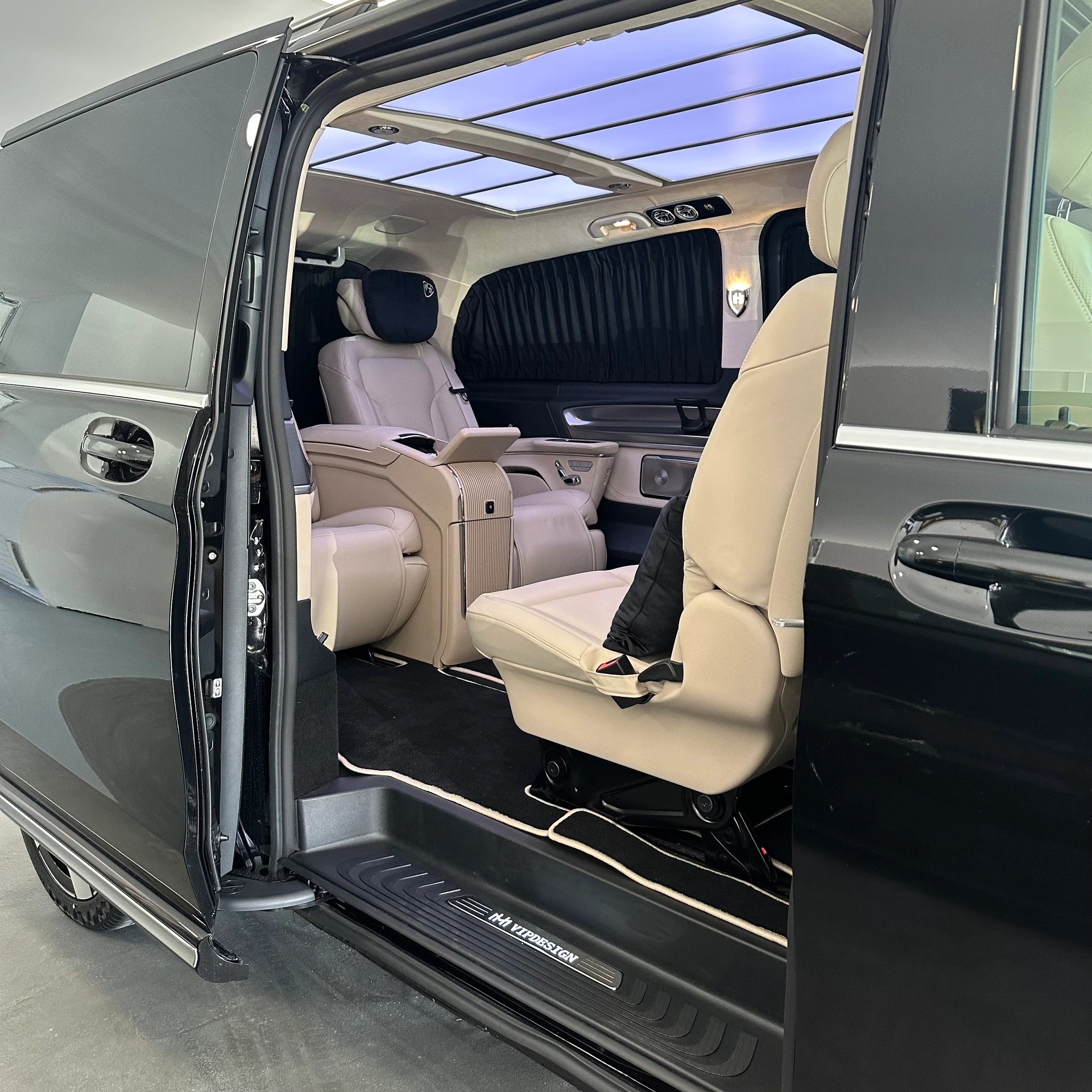 MERCEDES-BENZ V 300 d Extra-Lang 4matic Exclusive FALCON CARDADA V.I.P-image-37