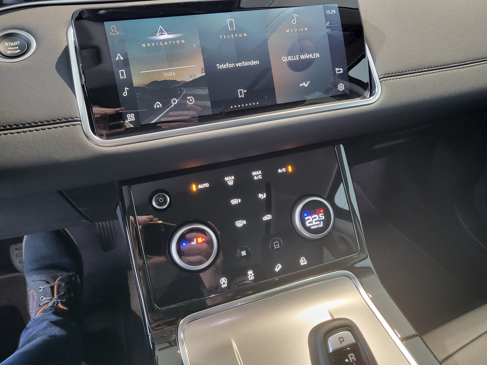 LAND ROVER Range Rover Evoque P 200 MHEV SE AT9-image-8