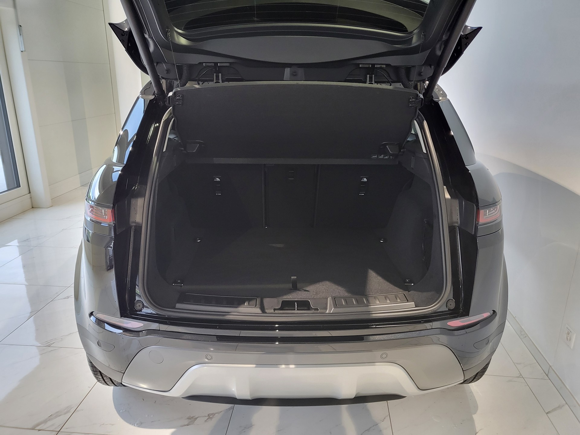 LAND ROVER Range Rover Evoque P 200 MHEV SE AT9-image-7