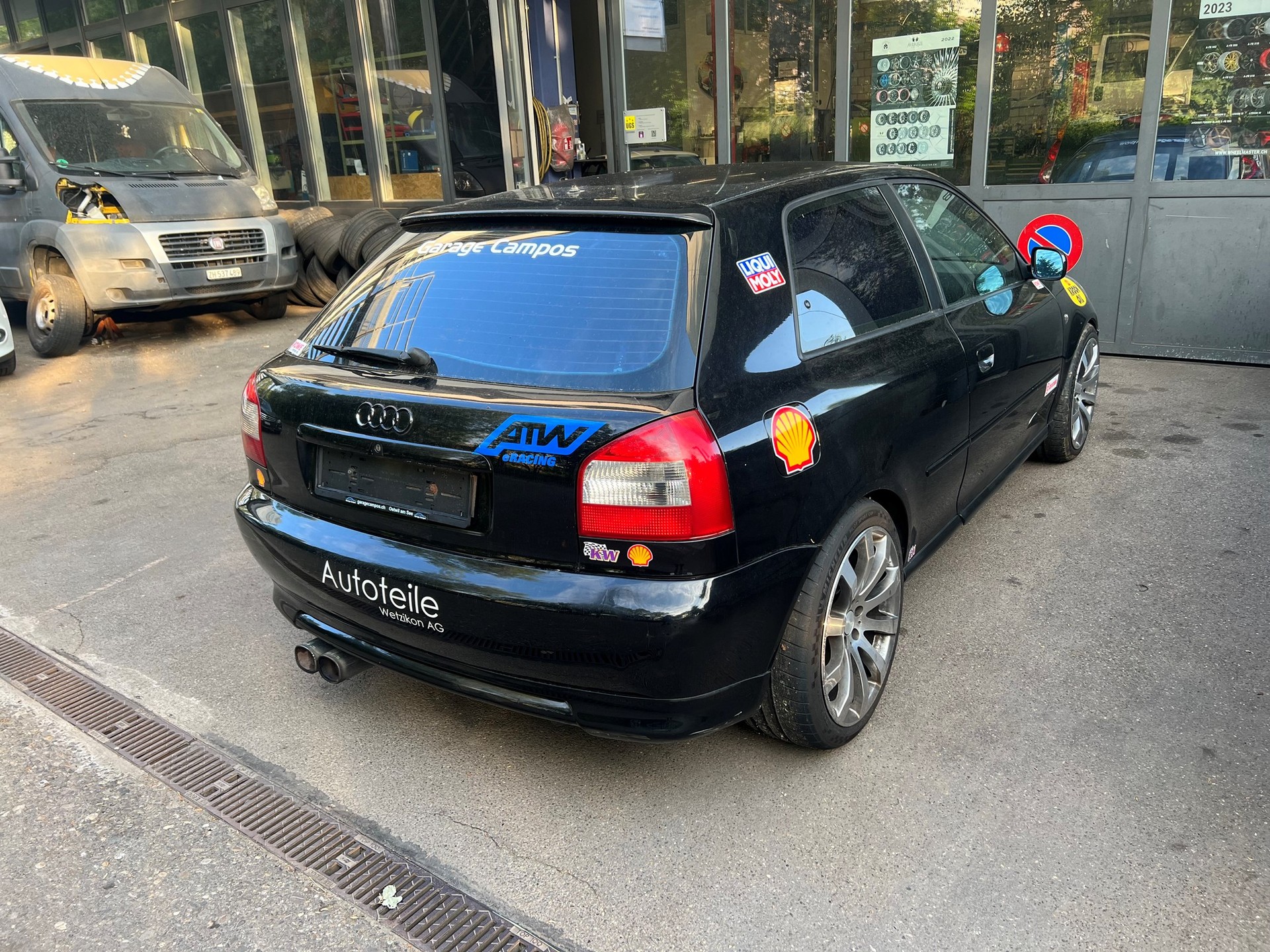 AUDI A3 1.8 T Ambiente-image-2