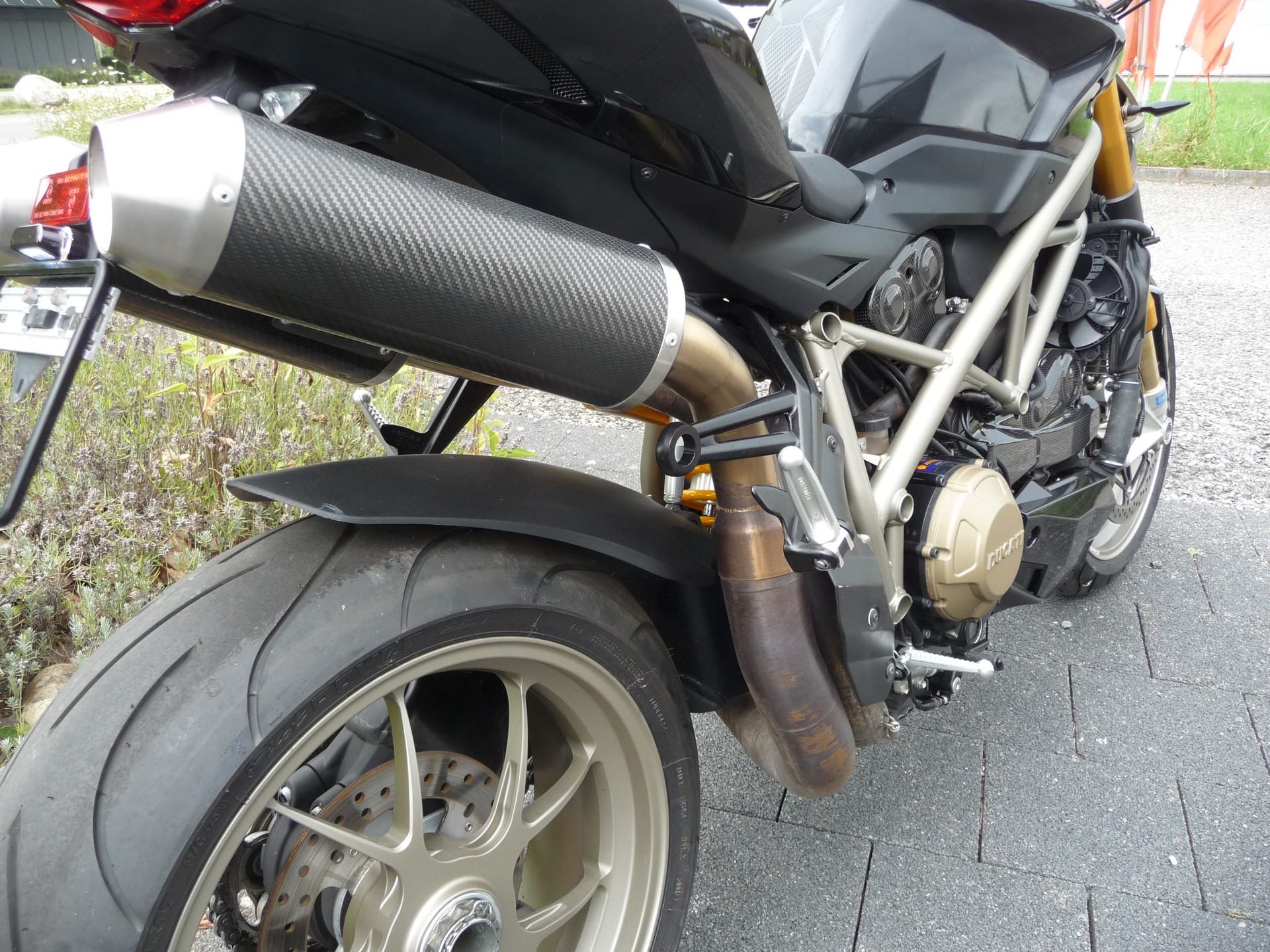 DUCATI Streetfighter 1099 S-image-6