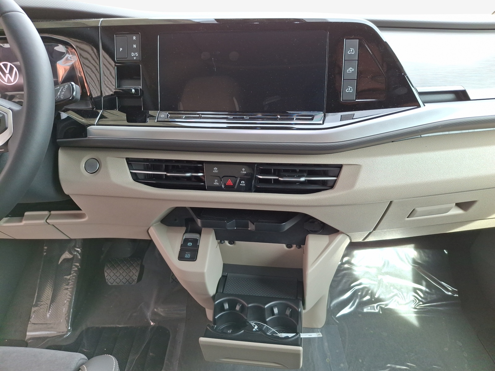 VW California eHybrid Ocean 4Motion-image-10
