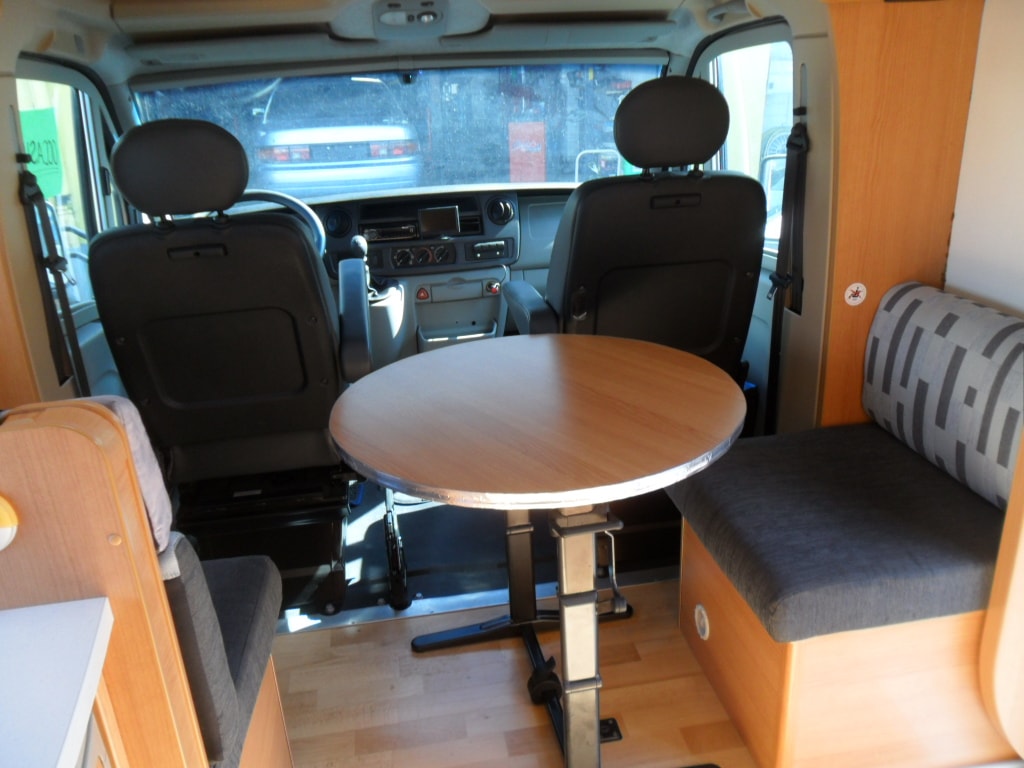 WEINSBERG Scout Renault Master 2.5 CDI, 120 PS-image-5