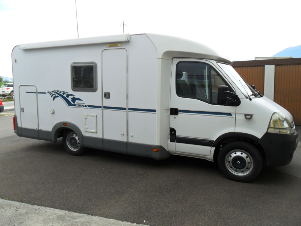 WEINSBERG Scout Renault Master 2.5 CDI, 120 PS-image-1